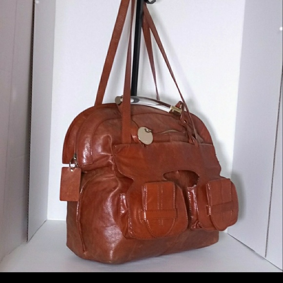 Chloe Saskia Handbag - Picture 2 of 11